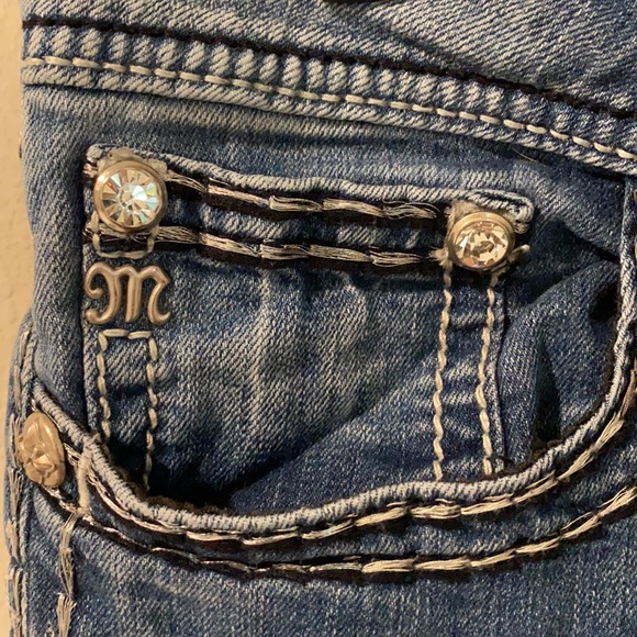 Miss Me Jeans Sz 27 Boyfriend Capri - Picture 6 of 6